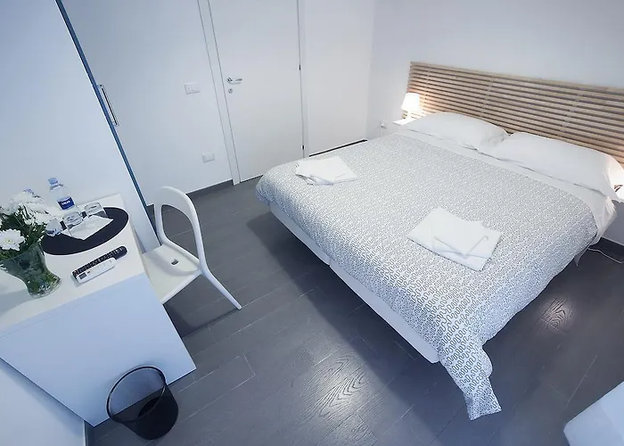 לינה וארוחת בוקר Sempione