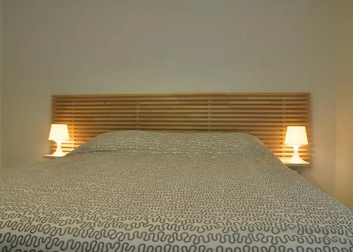 לינה וארוחת בוקר Sempione 3*